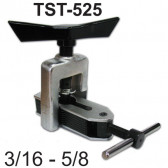 TST-525 ploegmachine